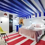 Modern Studio For 2 - Louvre Museum-Rivoli