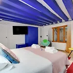 Modern Studio For 2 - Louvre Museum-Rivoli