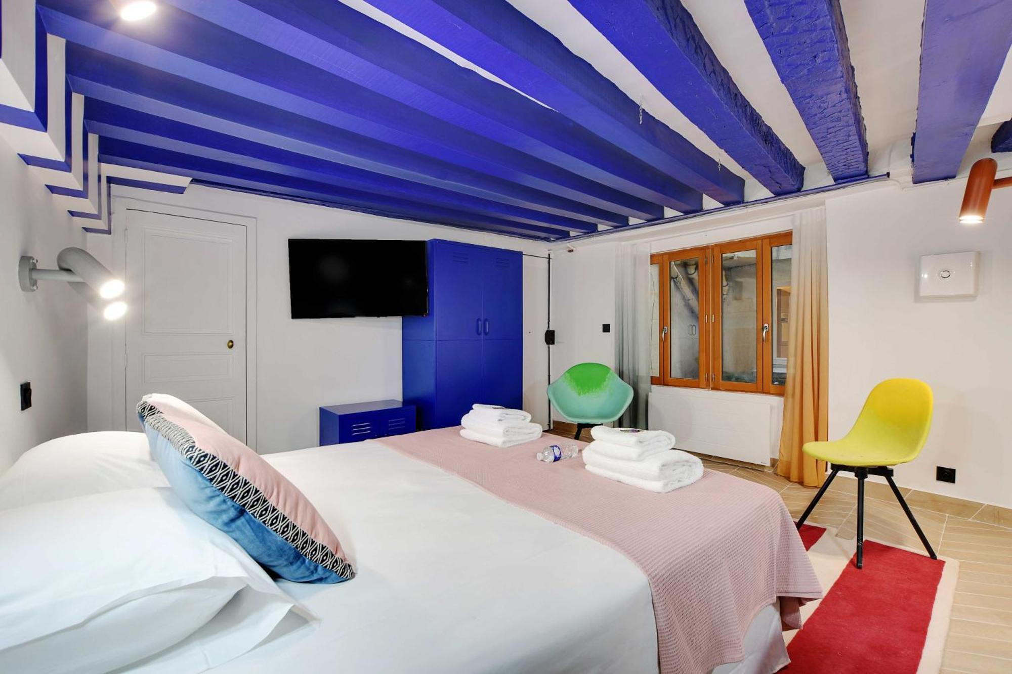 Modern For 2 - Louvre Museum-rivoli Apartment Paris